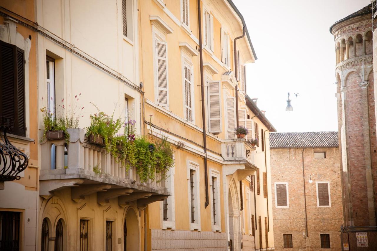 Apartamento Le Logge Dell'Angiol D'Or Parma Exterior foto
